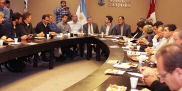 Expectativa por la reunión de hoy de la Mesa Provincia-municipios