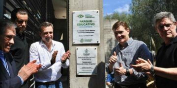 Nuevo reconocimiento a Angeloz