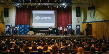Banco Macro reconoció a los “Jóvenes Valores”