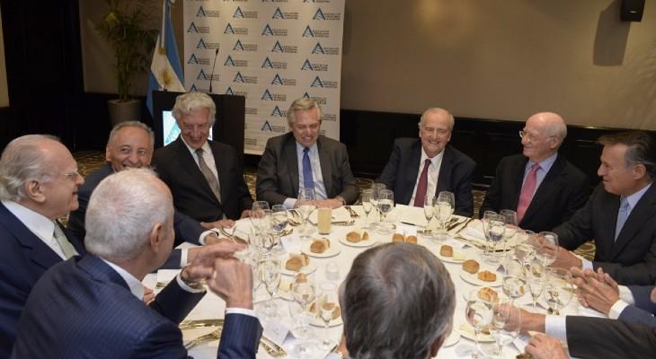 Fernández les solicitó un “esfuerzo” a los empresarios Fernández les solicitó un “esfuerzo” a los empresarios