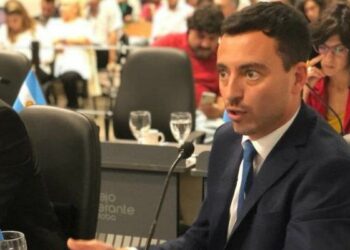 De Loredo pide una renegociación de la concesión con Aguas Cordobesas