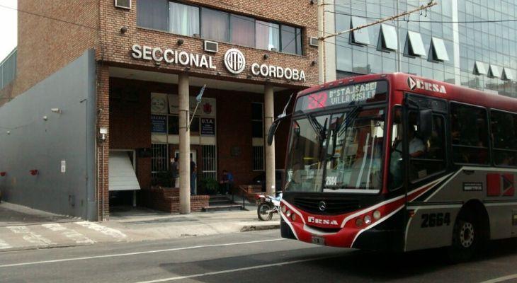 Paro en el servicio de transporte urbano el lunes en la ciudad Paro en el servicio de transporte urbano el lunes en la ciudad