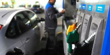 Aumentó el combustible un 6% este domingo