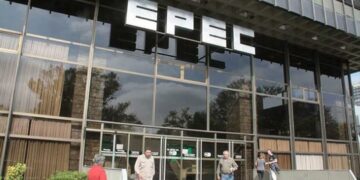 La Epec selló un acuerdo laboral con el gremio de Luz y Fuerza