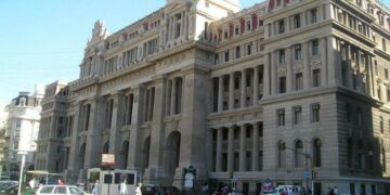 El Gobierno buscará terminar con las jubilaciones de privilegio
