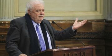 Ginés restituirá «rápidamente» el protocolo para el aborto no punible