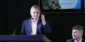 Llaryora inició acciones por la compleja situación ambiental
