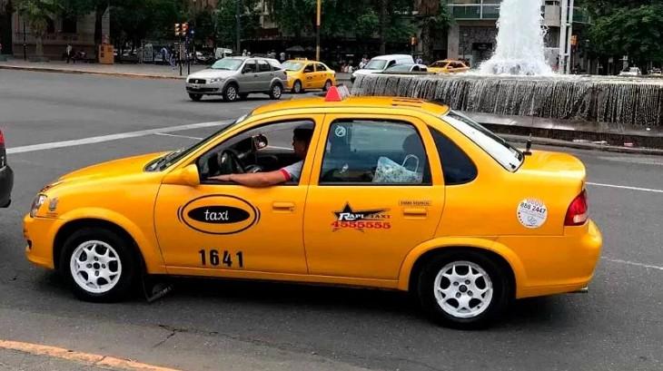 Se normalizó la prestación de taxis tras el paro