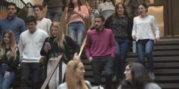 Convocan a voluntarios espontáneos para enfrentar la crisis