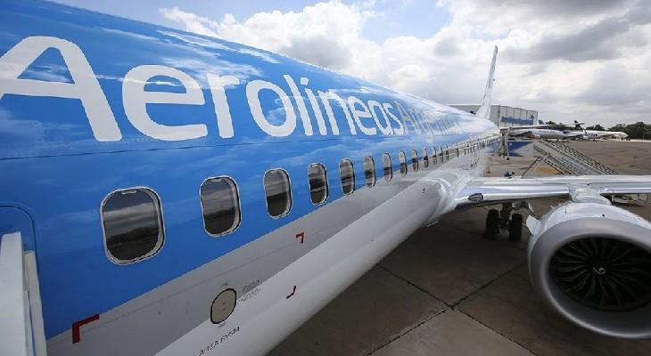 Aerolíneas confirmó la suspensión de una parte de sus empleados