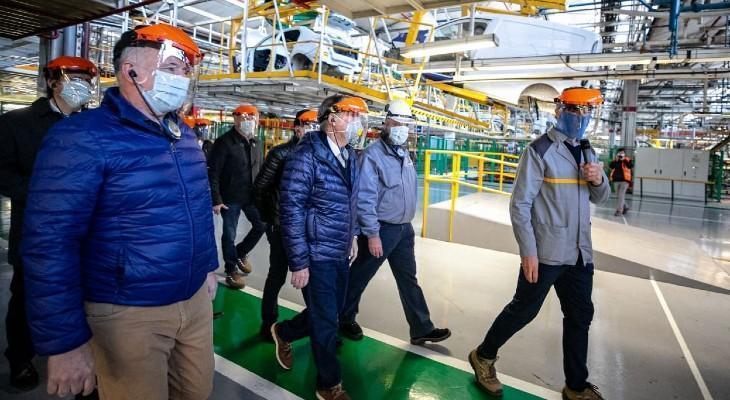 Renault reactiva la producción con una nueva línea de montaje