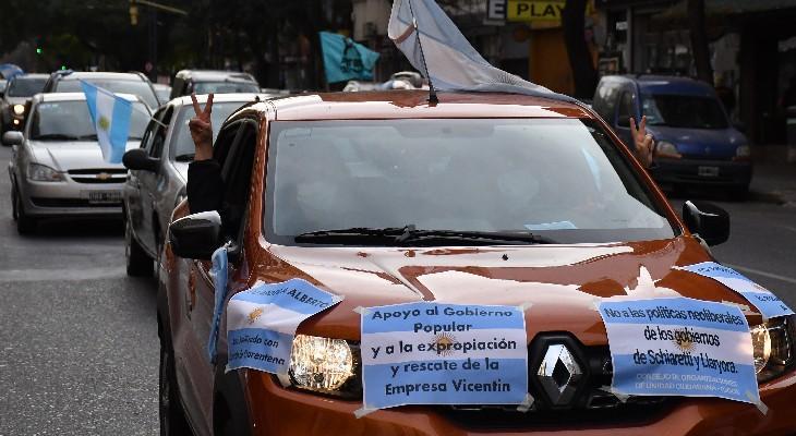 Banderazos a favor y en contra del Gobierno de Fernández en la ciudad