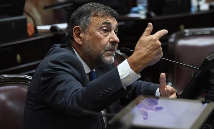 Caserio confía en la ayuda de la Nación para renegociar la deuda local Caserio confía en la ayuda de la Nación para renegociar la deuda local