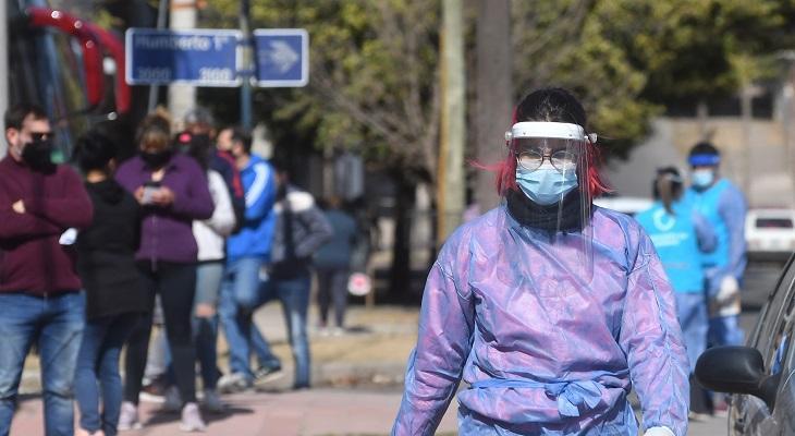 Extienden el cordón sanitario en Alto Alberdi hasta la medianoche Extienden el cordón sanitario en Alto Alberdi hasta la medianoche