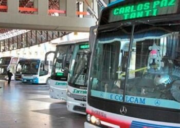 La crisis de los trabajadores de Aoita llegó a la Unicameral