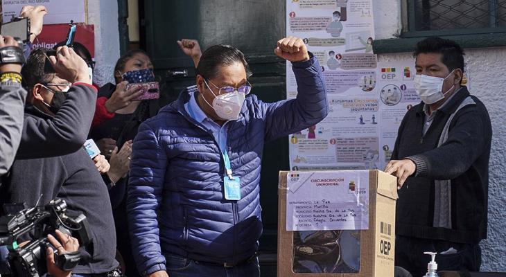 Los sondeos dan un contundente triunfo al MAS