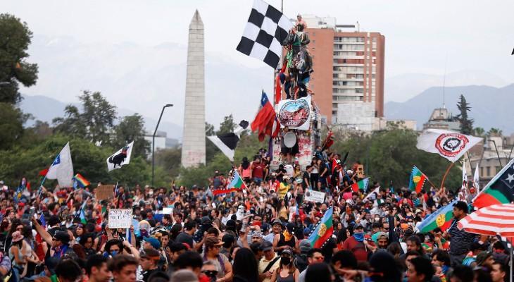 Los manifestantes expulsaron a la policía en Chile