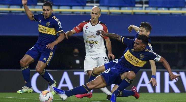 Boca no tuvo oposición y goleó a Caracas de Venezuela