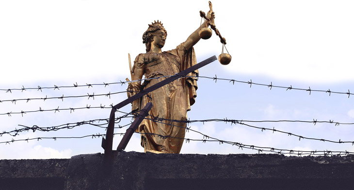El acceso a la justicia: la ley proclama, la realidad traiciona