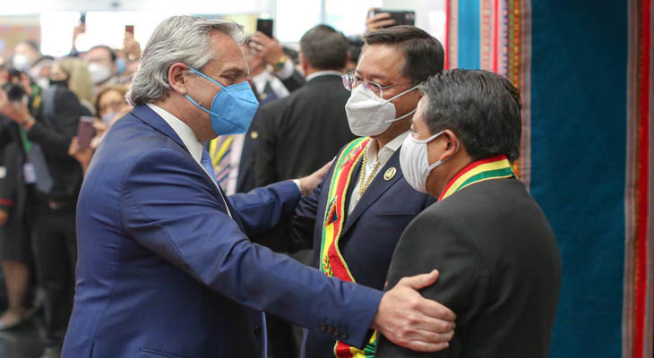 ”Es un día muy importante, Bolivia recupera la democracia”