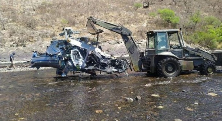El helicóptero de Brito cayó al impactar con el cable de la tirolesa El helicóptero de Brito cayó al impactar con el cable de la tirolesa
