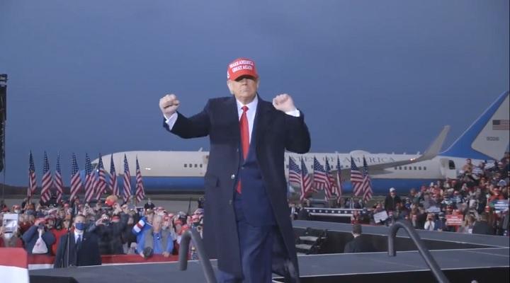 Este es el delirante video de cierre de campaña de Trump