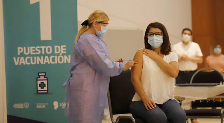 Comenzaron a aplicarse las primeras inmunizaciones en Córdoba