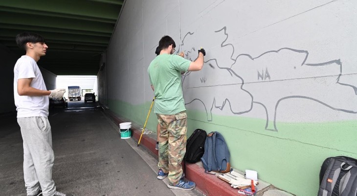 Comienza a pintarse el mural más largo de Córdoba Comienza a pintarse el mural más largo de Córdoba