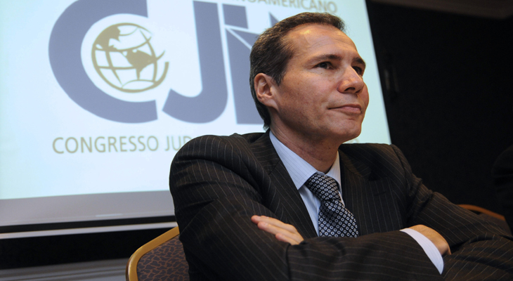 Embargan cuentas de la familia Nisman por una investigación de lavado