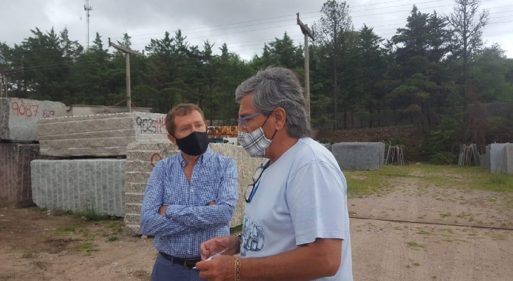 Rossi mira al 2023 y Sumar presentó su fórmula Rossi mira al 2023 y Sumar presentó su fórmula