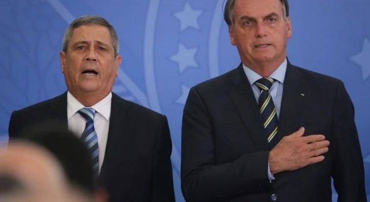 Bolsonaro abrió una crisis con las Fuerzas Armadas en Brasil