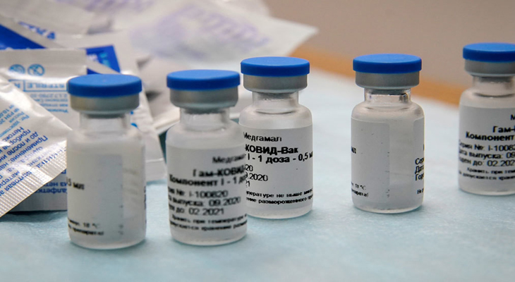 Sugieren revisar el esquema de vacunación de la Sputnik V Sugieren revisar el esquema de vacunación de la Sputnik V