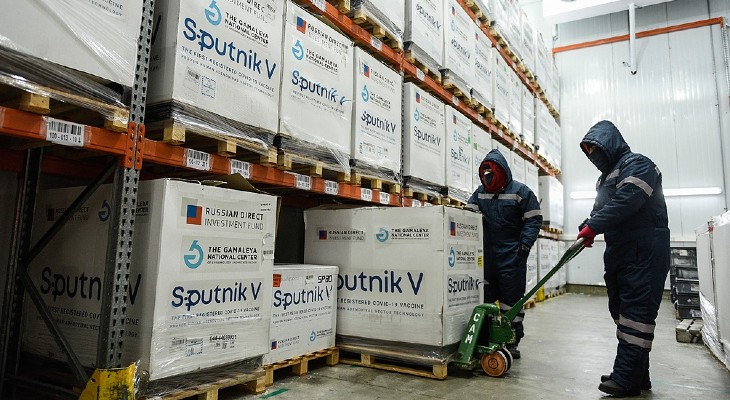 El Ministerio de Salud comenzó a distribuir 399.000 dosis de Sputnik V