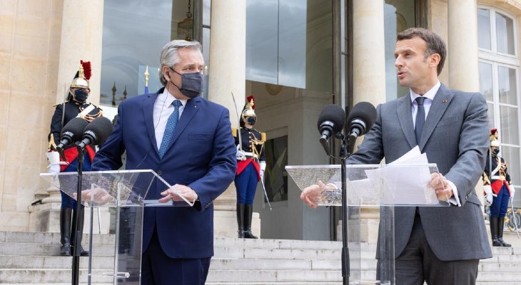 Respaldo de Macron en la renegociación con el FMI y el Club de París