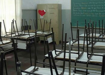 Los docentes paran contra la presencialidad en CABA