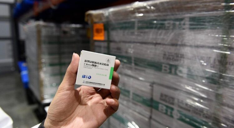 La OMS aprobó el uso de emergencia de la vacuna china Sinopharm