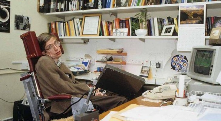 El archivo de Stephen Hawking se alojará en Cambridge