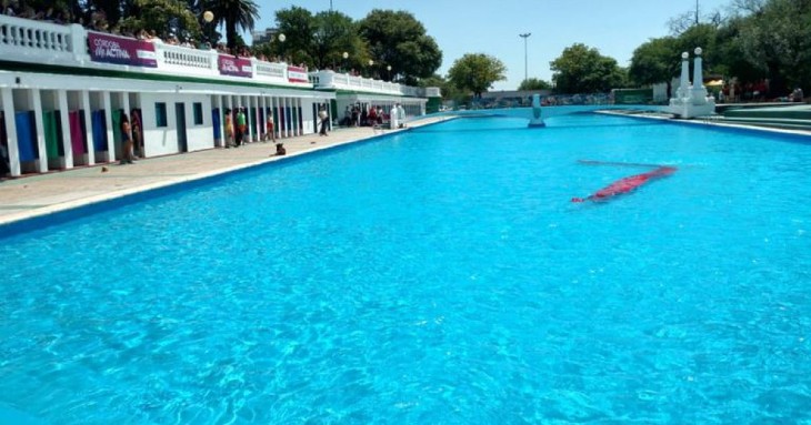 Los natatorios y jardines reclaman permiso para abrir