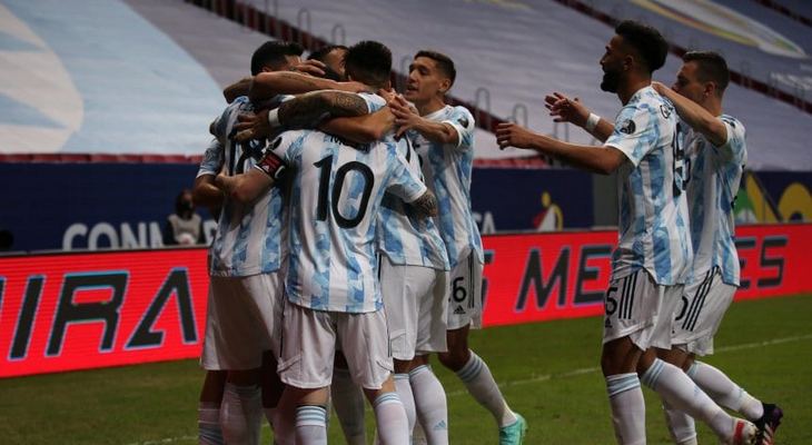 Argentina venció a Uruguay y consiguió su primer triunfo