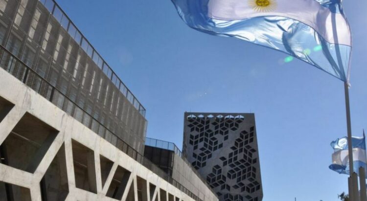 Habilitarán reuniones familiares y sociales hasta 10 personas