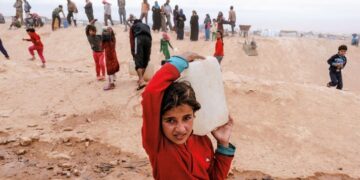 El agua, entre la vida y la privatización