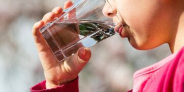 Agua potable, un derecho humano cada vez más vital