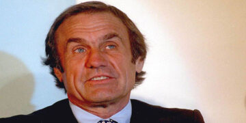 Falleció el senador Carlos Reutemann