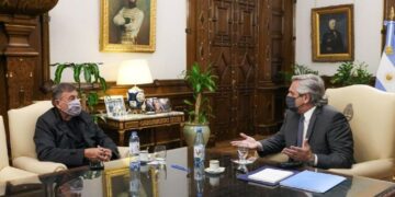 Caserio y Riutort le disputan la identidad justicialista a Schiaretti