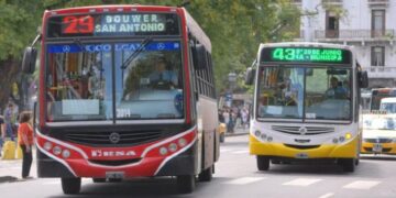 Desde este sábado el boleto de transporte urbano cuesta $49.88