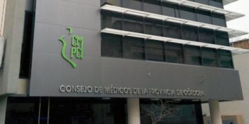 Médicos cordobeses piden sanciones para los sectores antivacunas