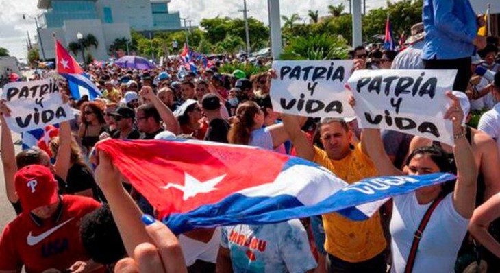 Inédita ola de protestas opositoras en Cuba