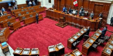 La oposición dirigirá el Congreso en Perú