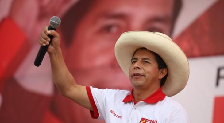 Castillo asume en Perú con una alta expectativa por su discurso