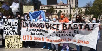 Trabajadores de la salud realizan asambleas y reclamos en hospitales